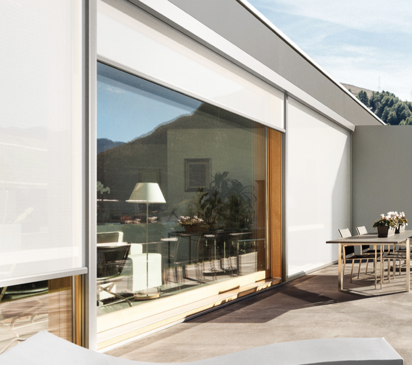 Grande baie vitrée avec stores zippés Gibus